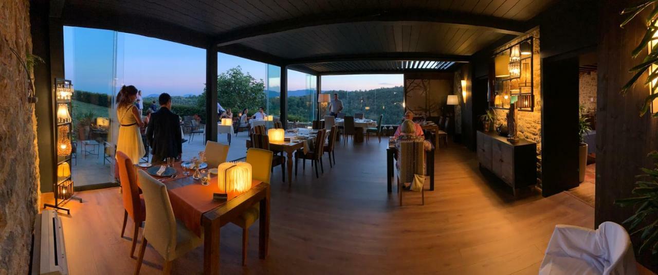 Hotel Restaurante El Ventos Sant Feliu De Pallerols Luaran gambar